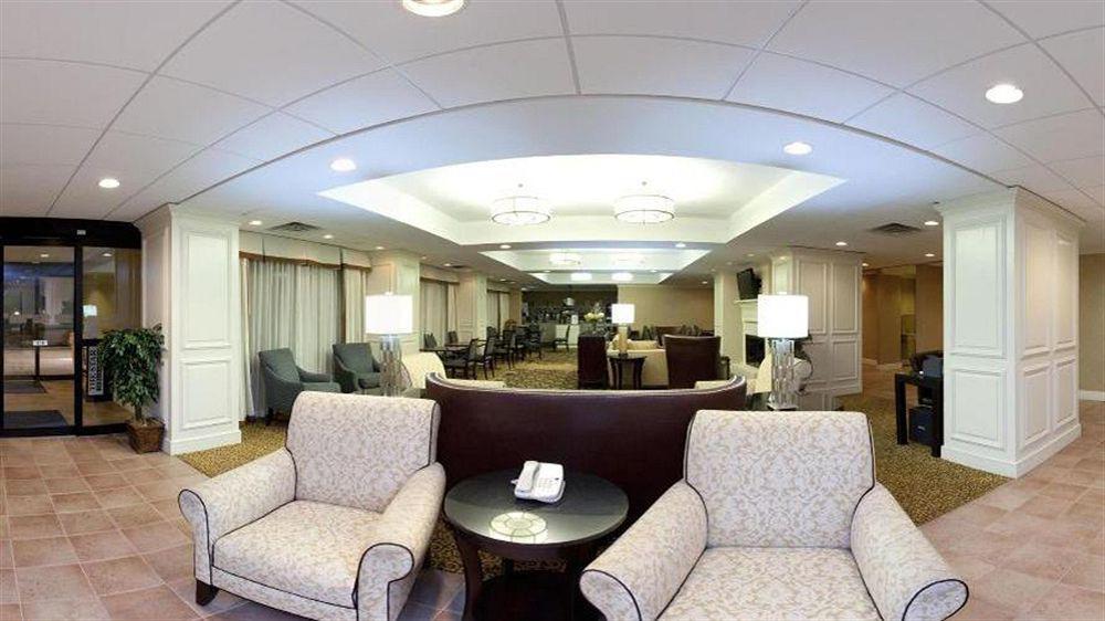 Express Indianapolis Airport By Ihg