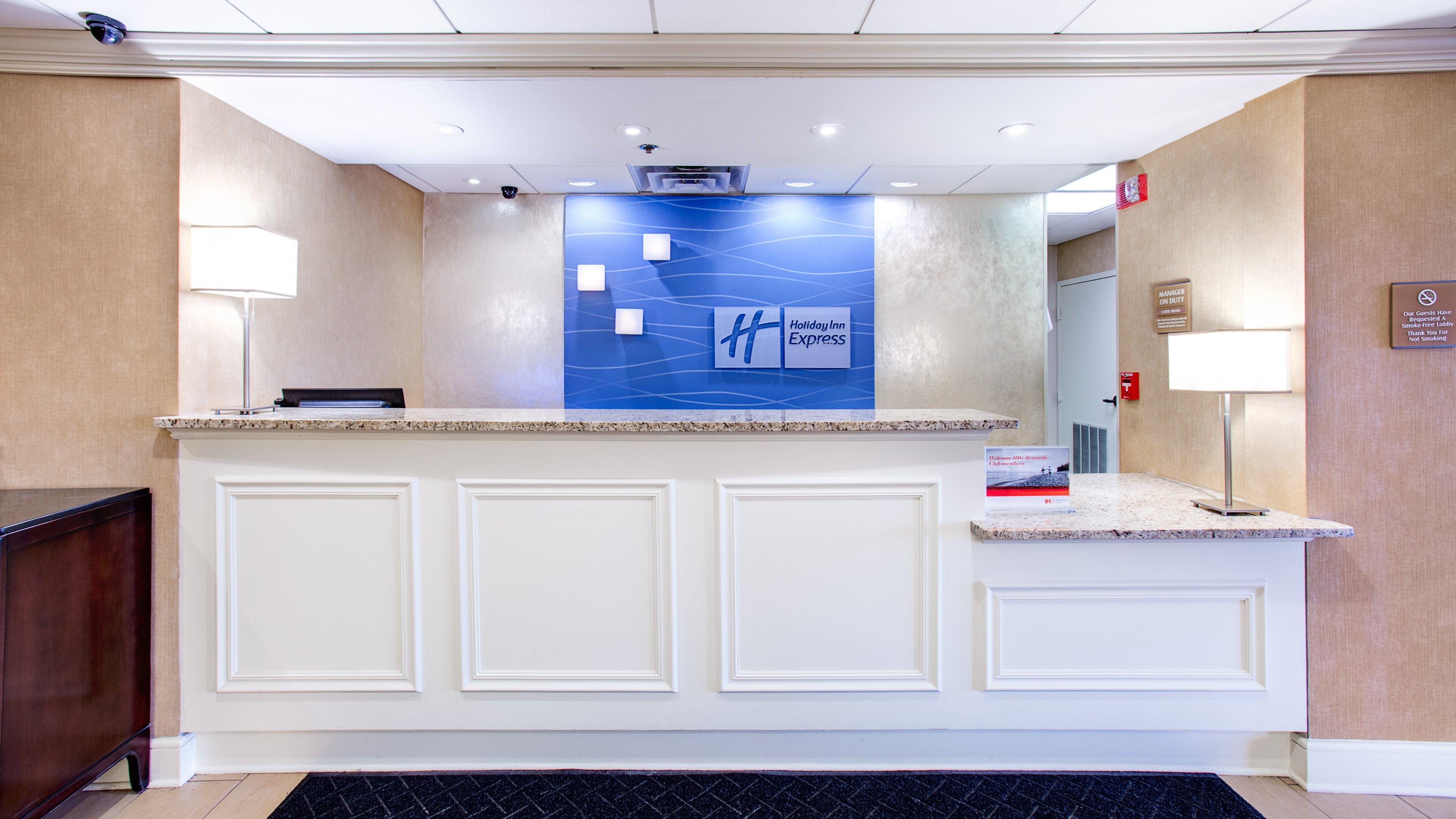 Express Indianapolis Airport By Ihg 2*