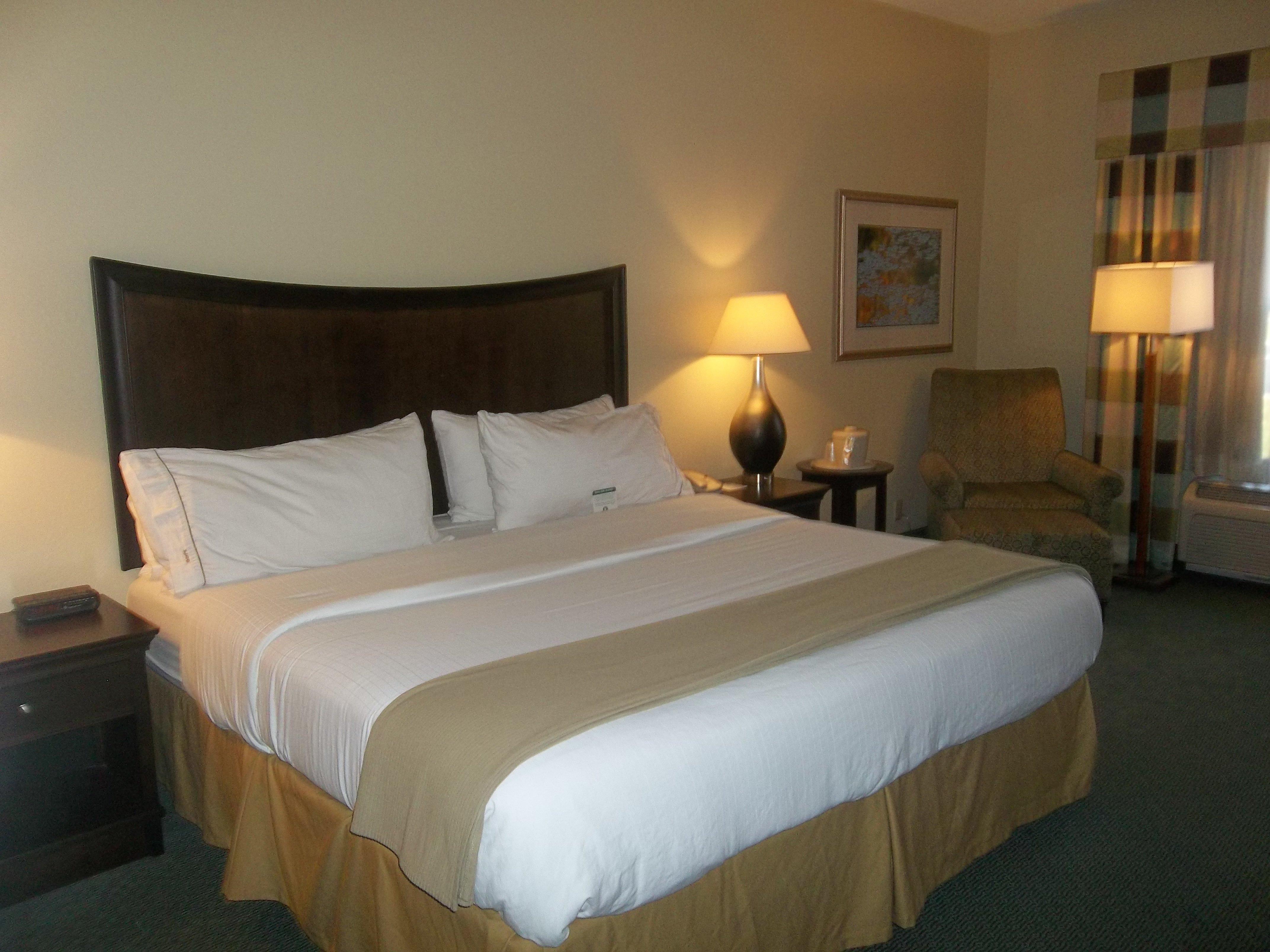 Express Indianapolis Airport By Ihg