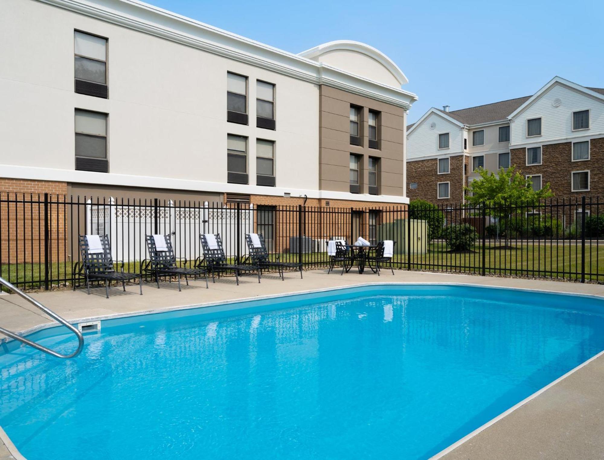 Express Indianapolis Airport By Ihg Plainfield