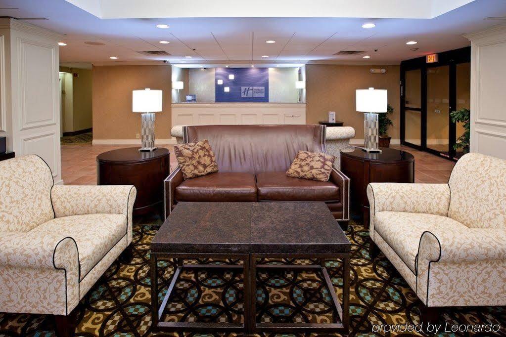 Express Indianapolis Airport By Ihg Hotel Plainfield